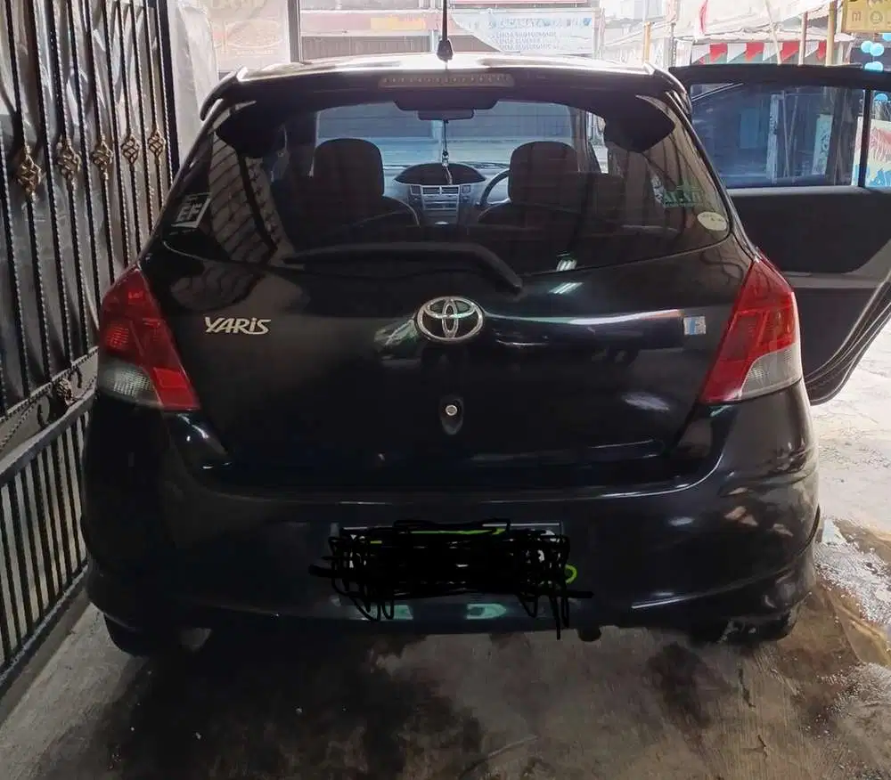 Toyota Yaris 2011 Bensin