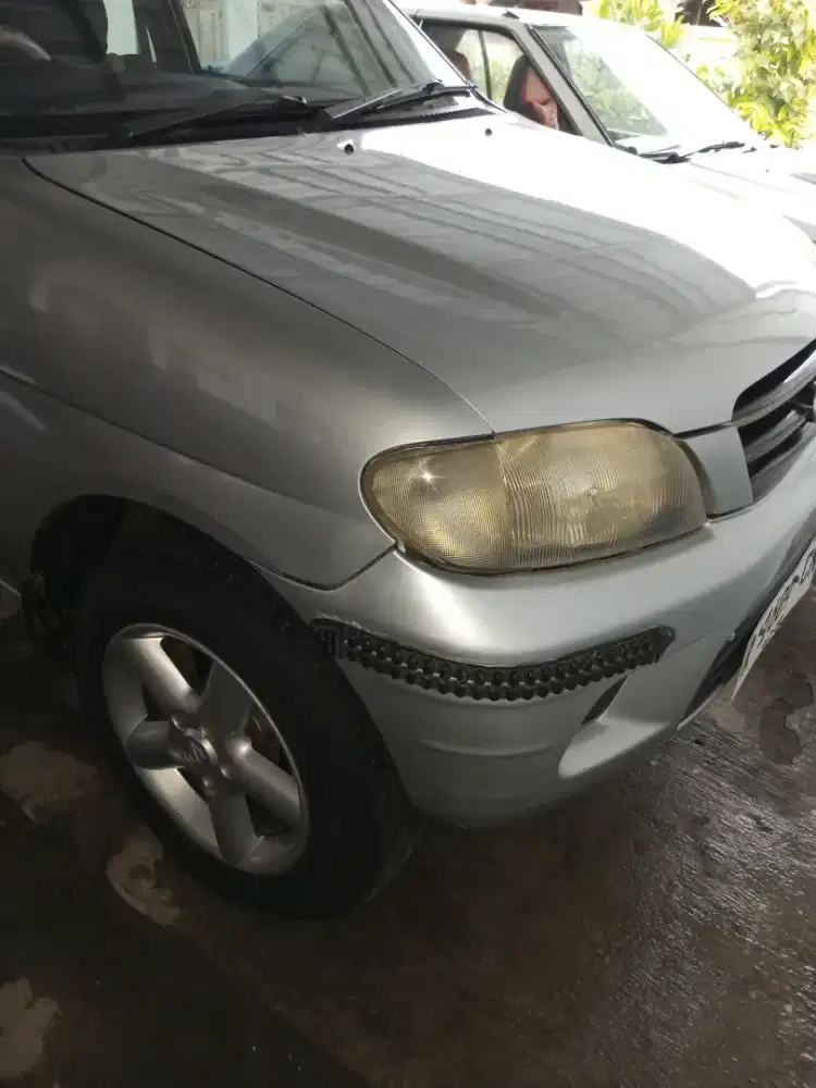 Daihatsu taruna tahun 2002