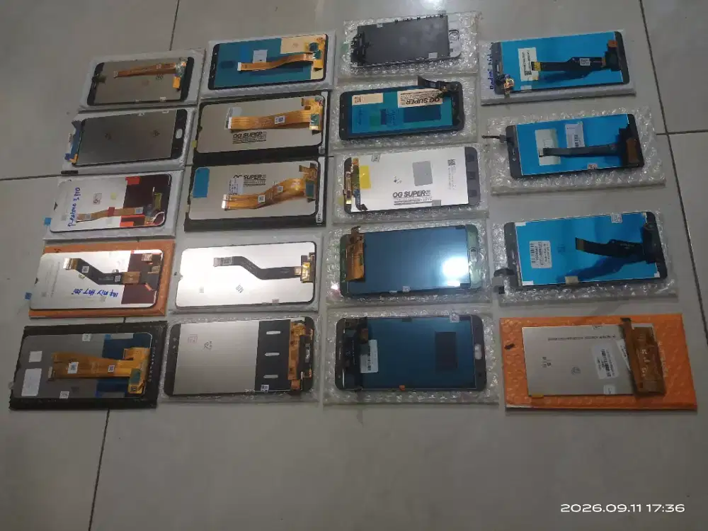 LCD HP BARU JUAL BORONGAN 900RB ADA 19PCS