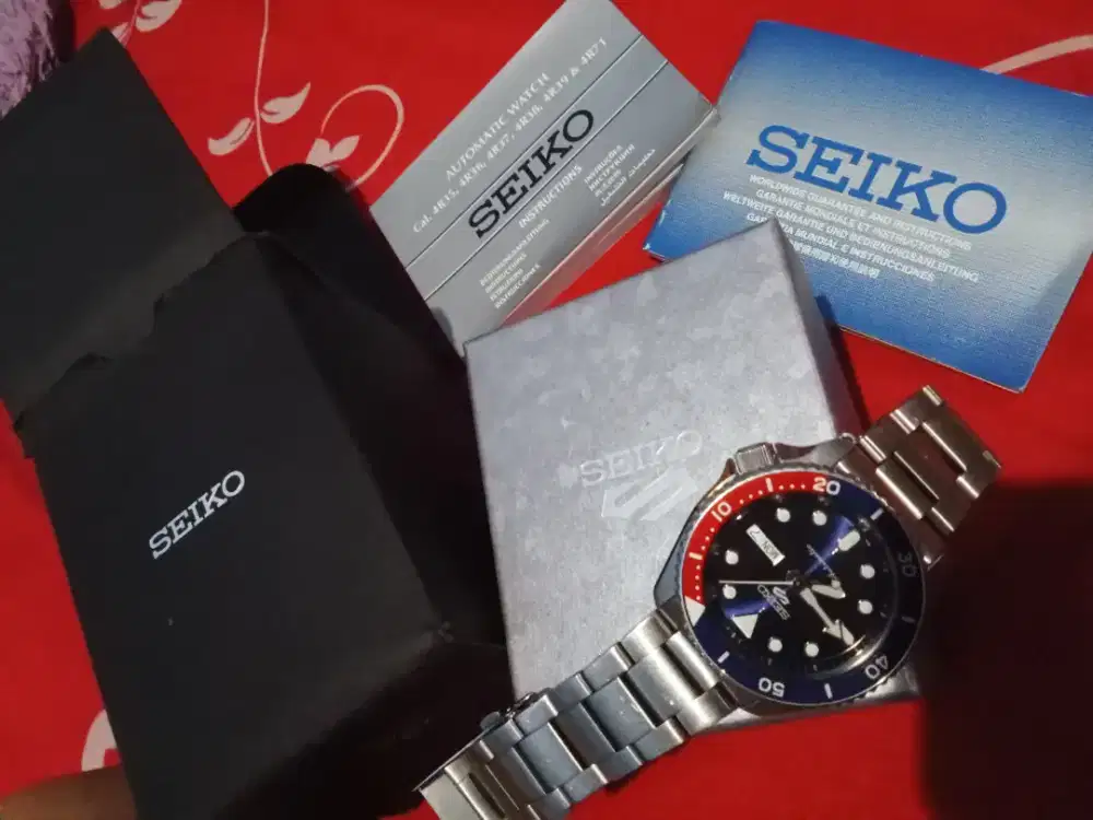 Jual jam tangan bekas berkualitas
