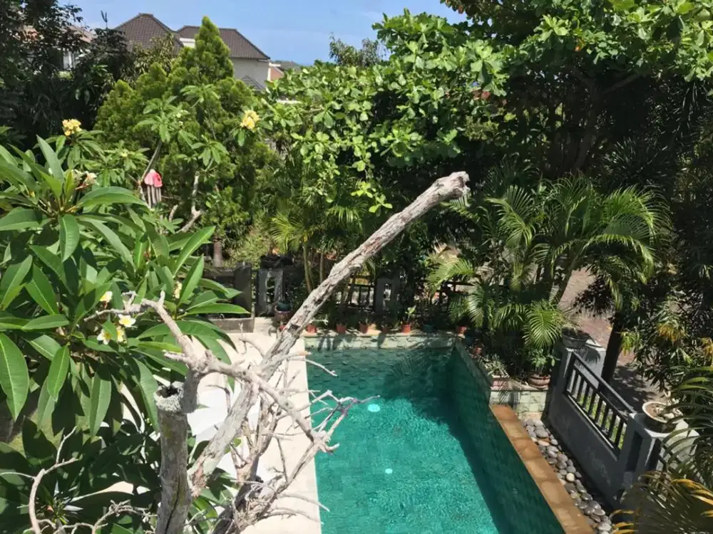 di jual villa di pecatu jimbaran badung bali area komplek perumahan