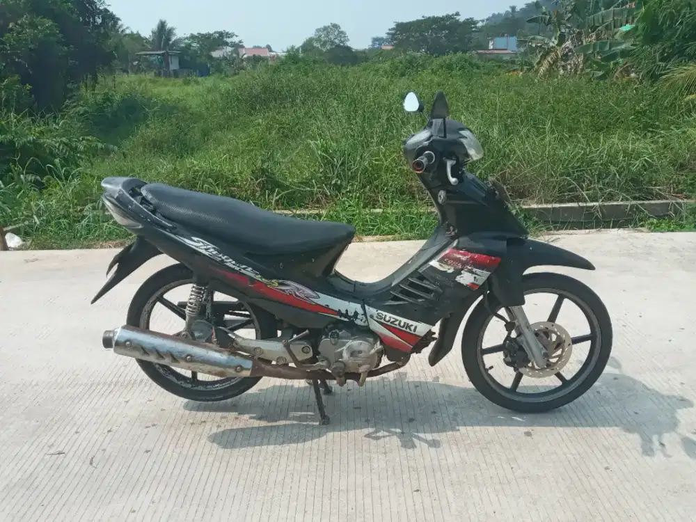 Suzuki shogun sp 125 2004