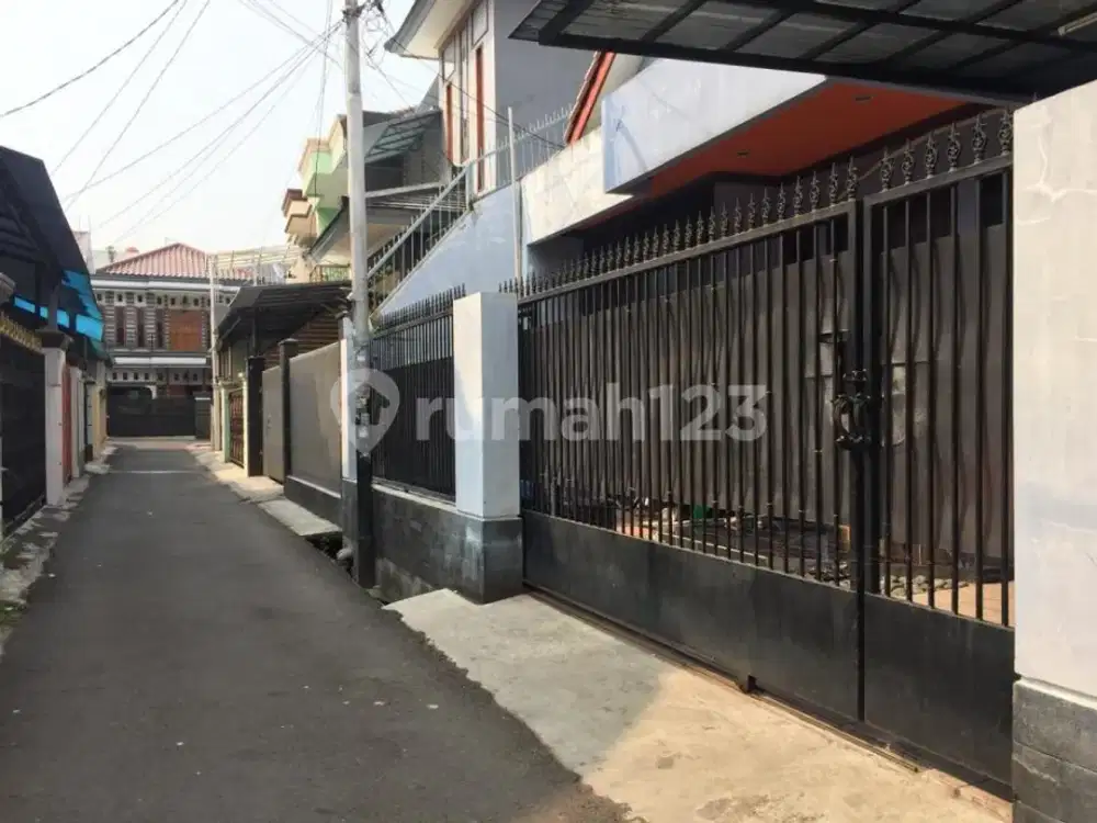 Dijual Dibawah Harga Pasar, Rumah di Tebet Timur, Jaksel