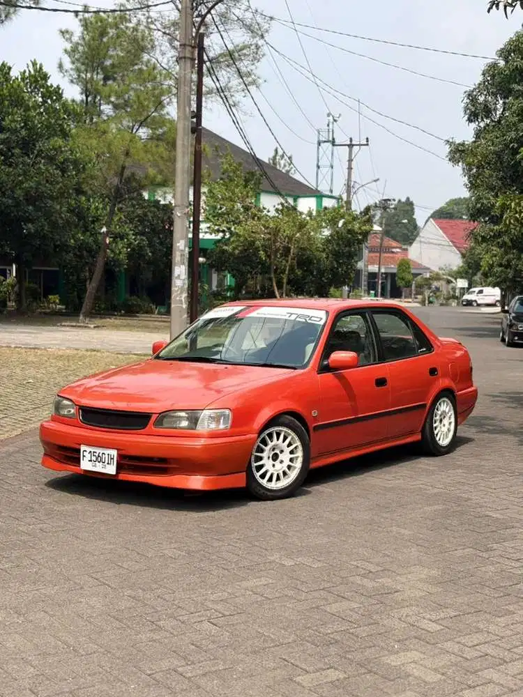 Toyota Corolla 2000 Bensin