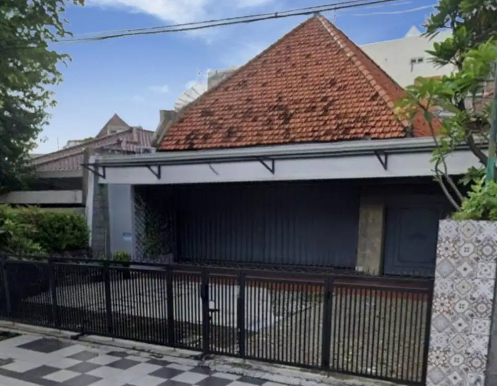 JUAL RUMAH KOMERSIAL DI PUSAT KOTA SURABAYA COCOK UNTUK SEGALA USAHA