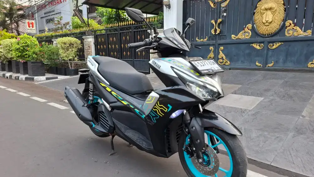 YAMAHA AEROX 2024 GRESS