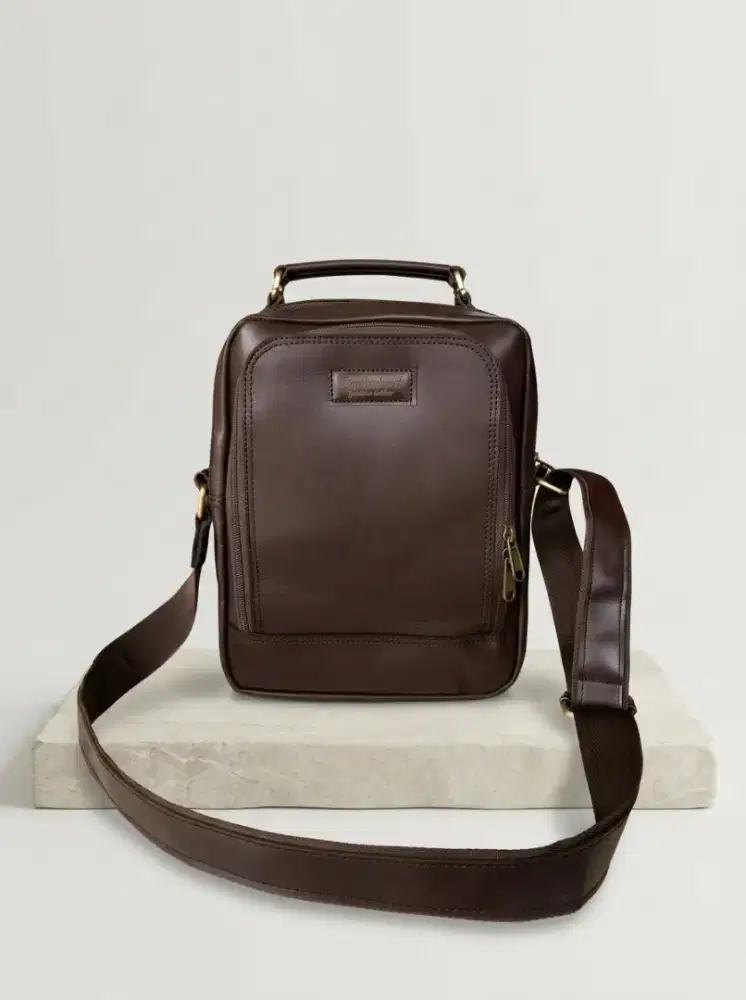 Tas selempang sling bag kulit sapi asli TSB24
