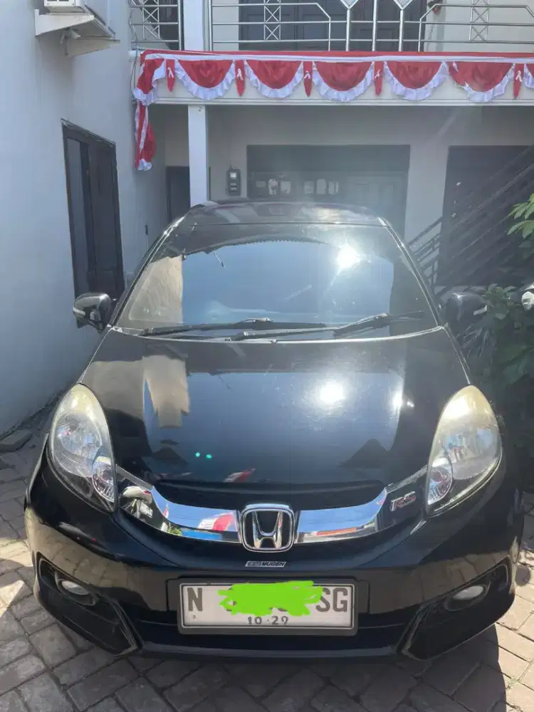 Mobilio 2014 hitam