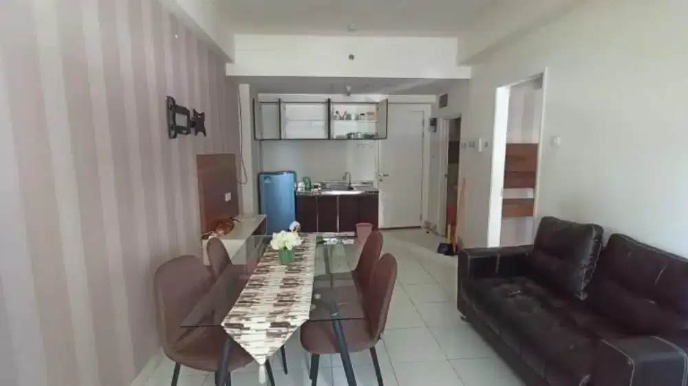 DiSewakan Unit 1BR+ Furnished Apartemen Berkeley UC, Surabaya