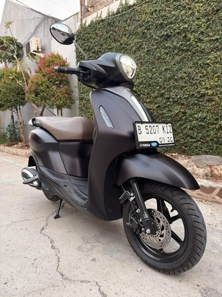 Grand Filano lux 2025 KM 6ribu - Black Matte