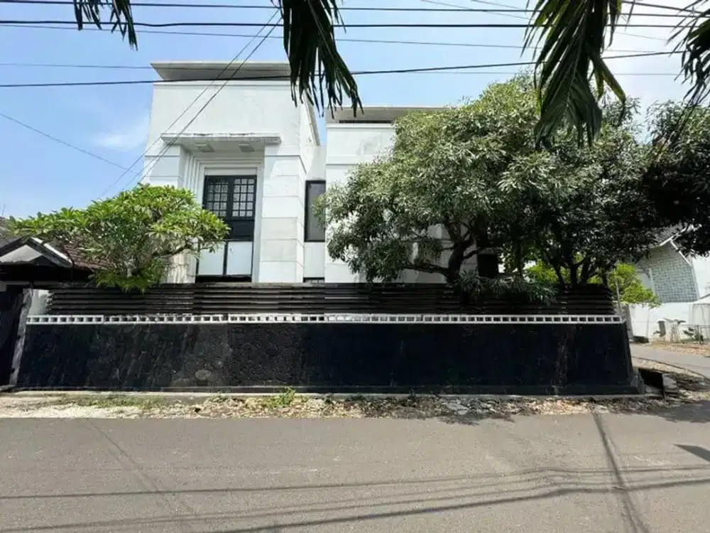 Rumah Mewah HOOK 2 Lantai di Cikutra Dekat Gasibu Bandung