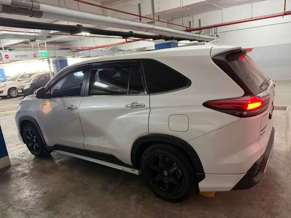 Toyota Kijang Innova 2022 Bensin