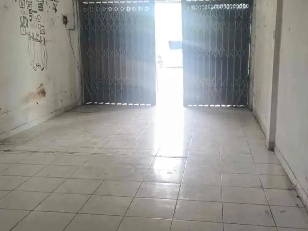 Disewakan / Dijual Murah Ruko di Perumahan Kahuripan Nirwana Sidoarjo Kota