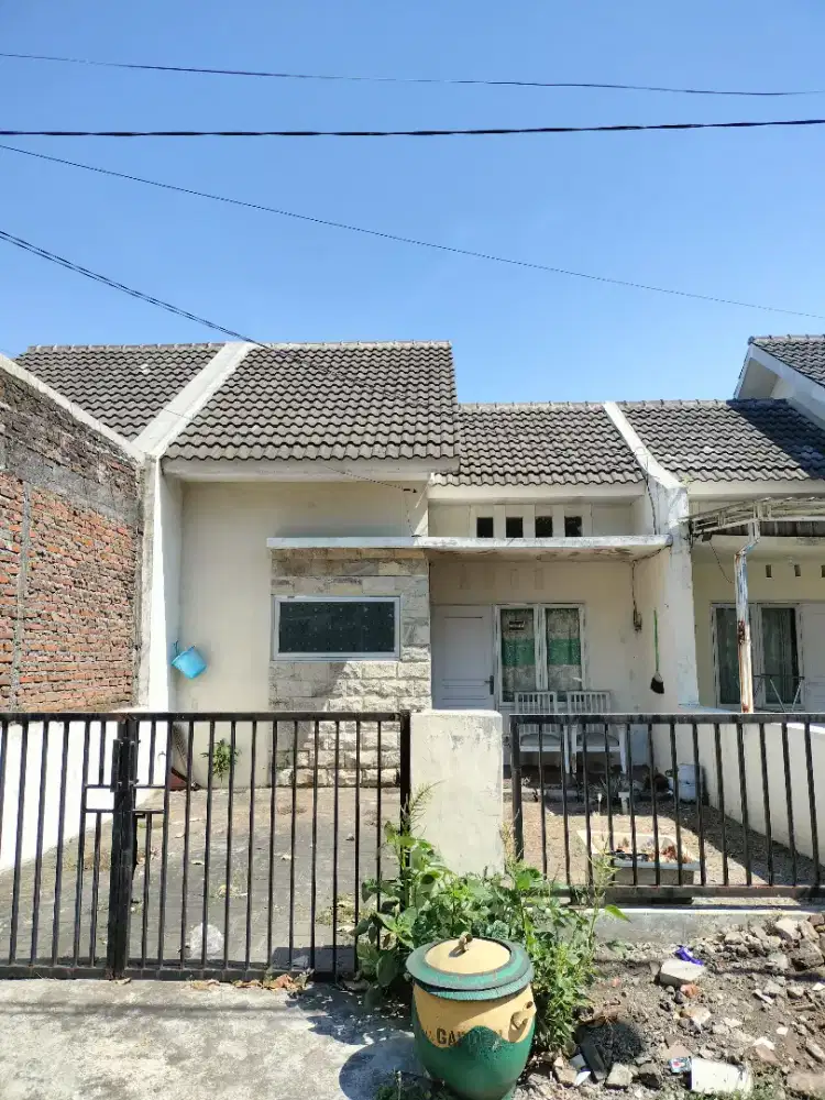 [NEGO] Disewakan Rumah Quality Garden Residence blok H1-22(KRIAN)