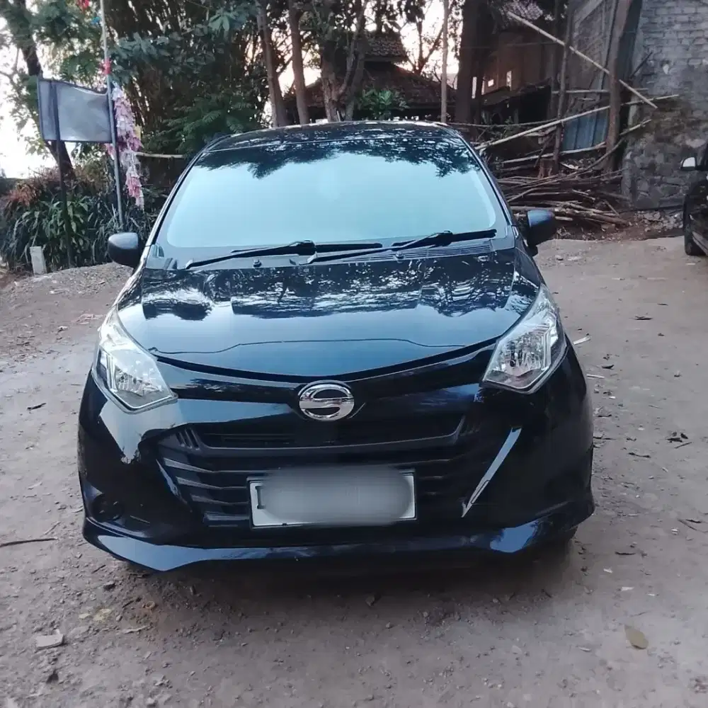 Daihatsu Sygra 1.0 D MT. Thn 2019. Hitam