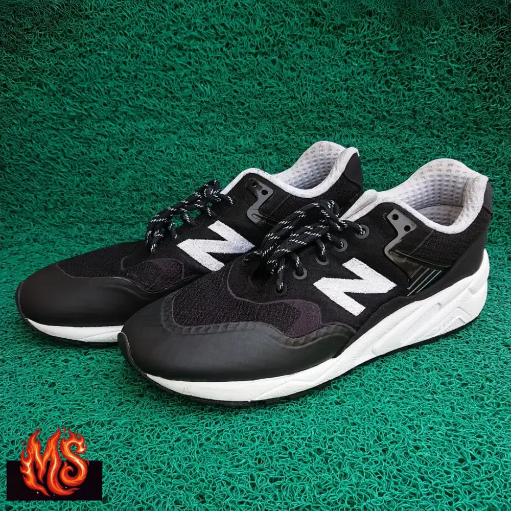 Sepatu NB MRT580XI