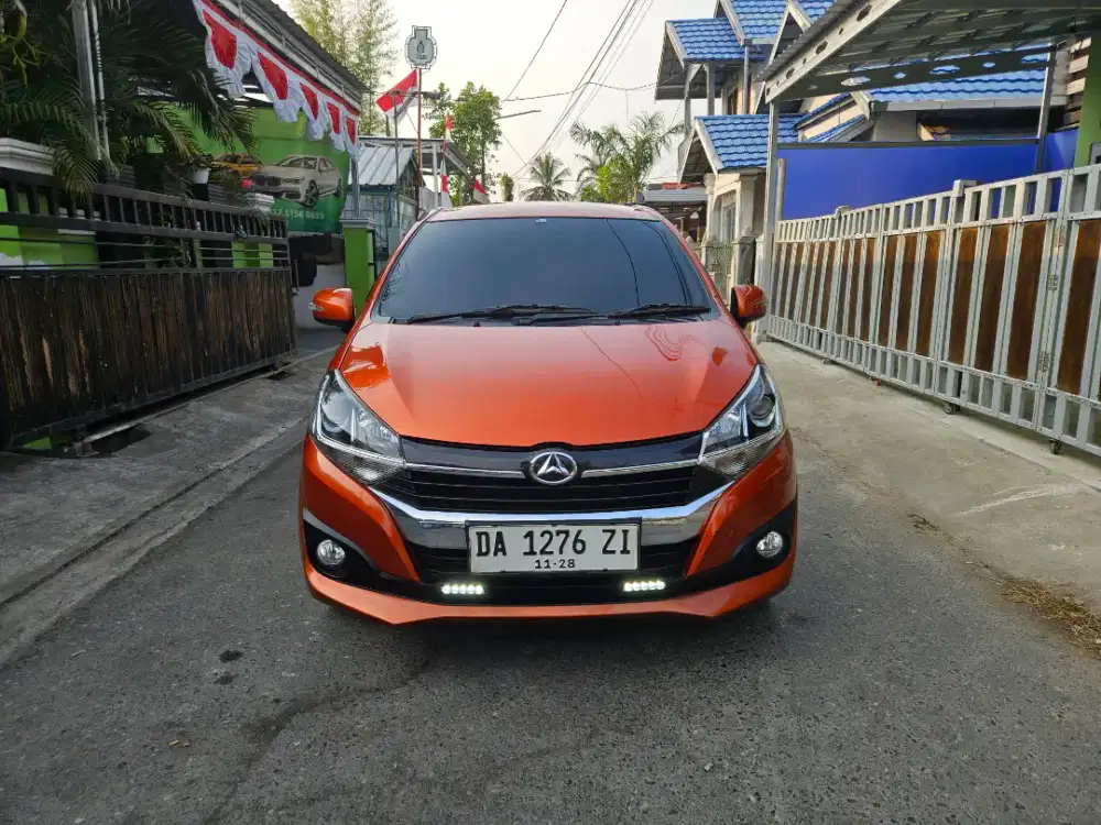 AYLA R  DLX 1.2 MANUAL TANGAN PERTAMA
