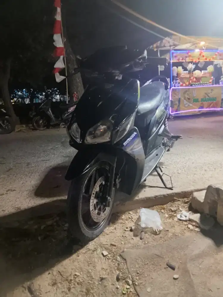 Vario 110 karbu