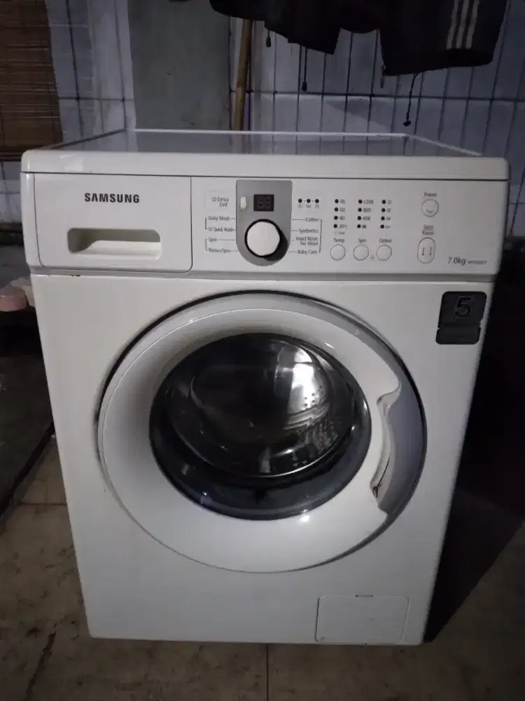 Mesin cuci Samsung front loading
