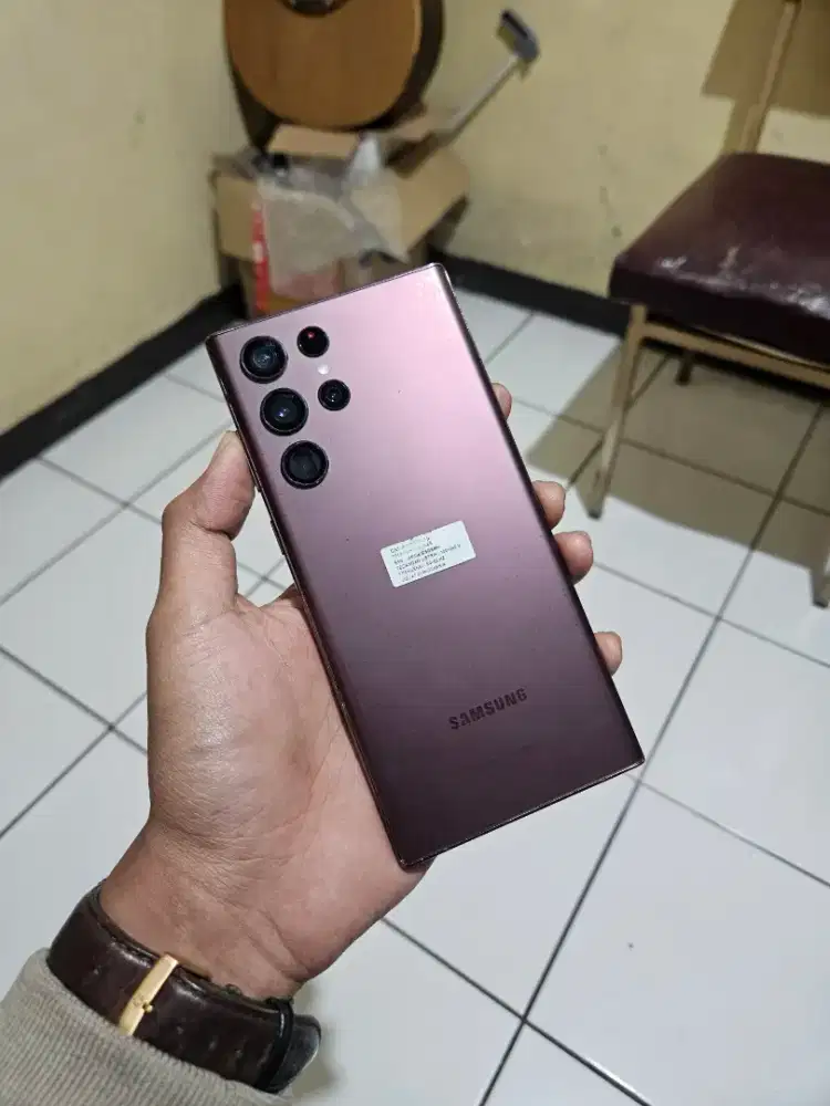 Samsung S22 Ultra 5G 12/512 Sein