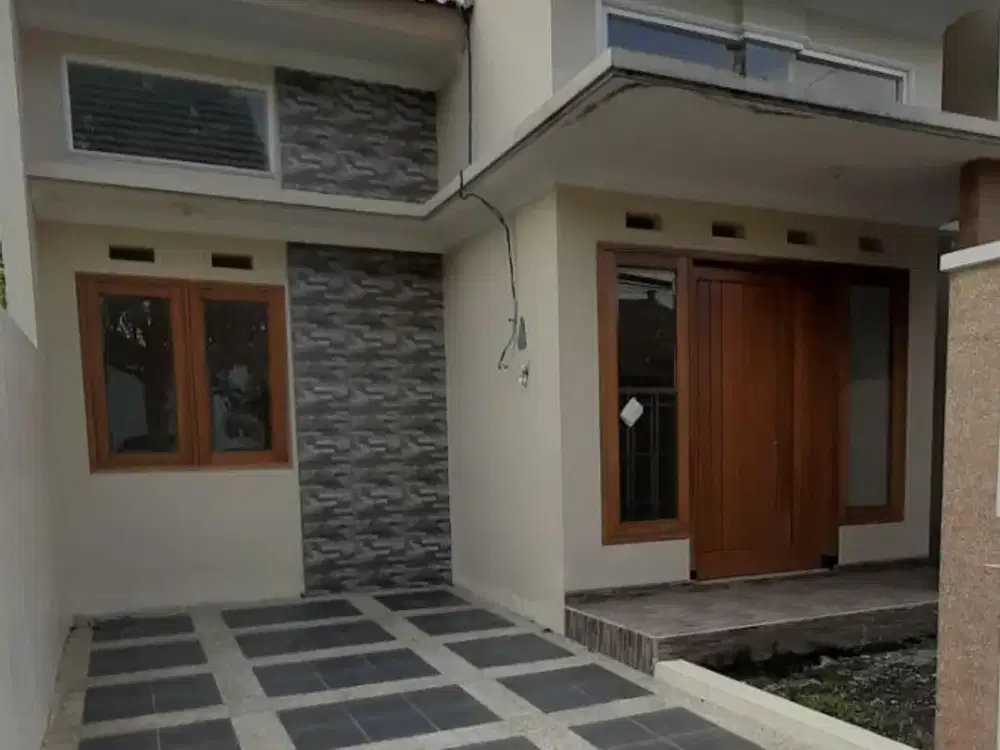 Dijual Rumah Baru 3 Kamar Tidur Siap Huni di Sulfat Blimbing Malang