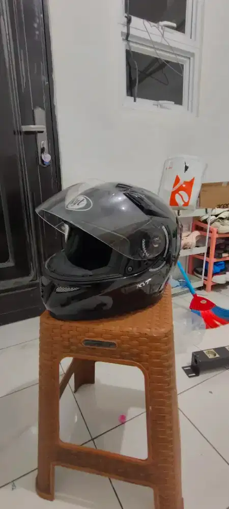 Helm KYT Full Face