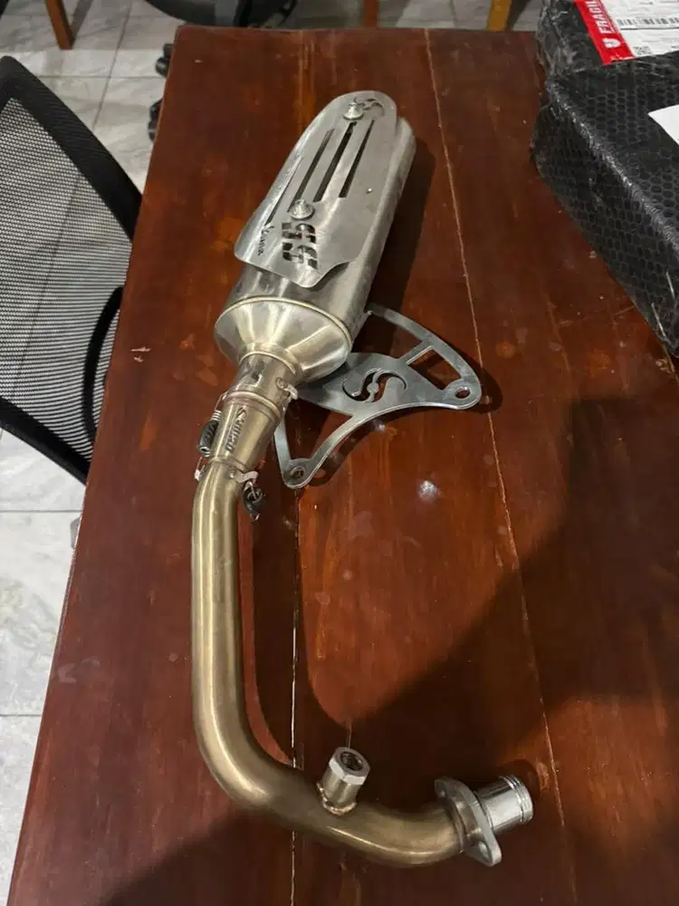 kenalpot vespa matic
