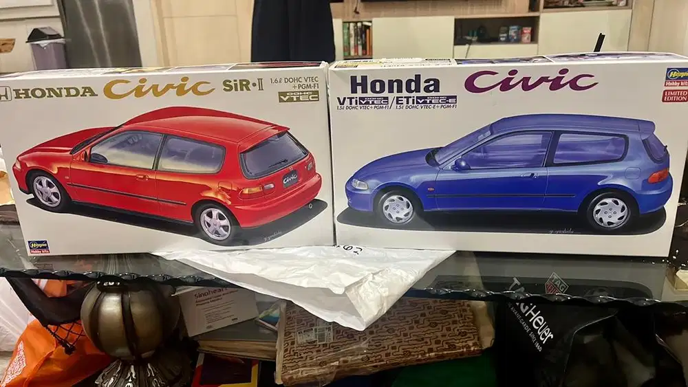 Model kit hasegawa honda civic SIR (2 pcs) scale 1/24