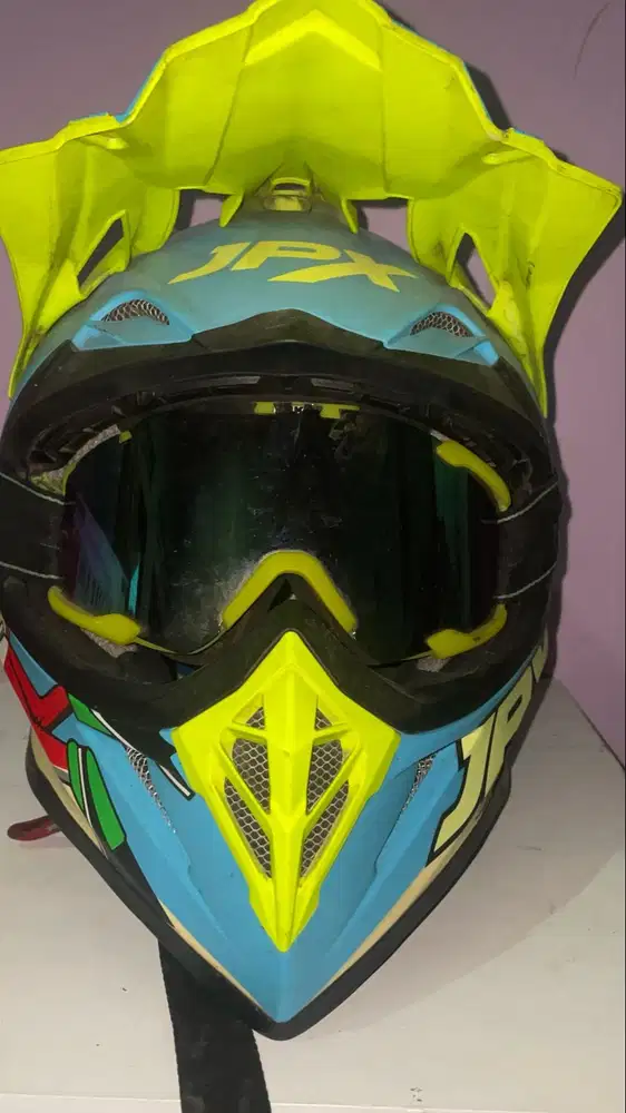 Jual helm jpx untuk klx,crf atau motor trail lainnya.