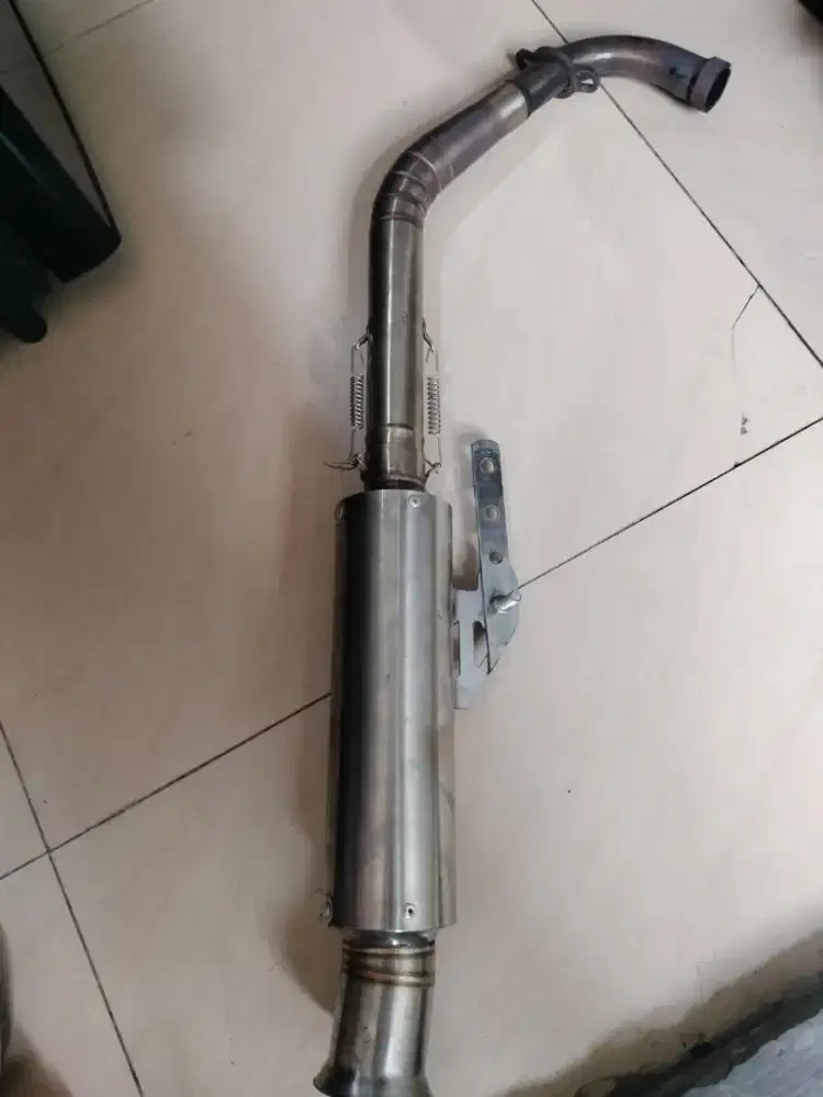 Jual knalpot racing merk medwick untuk mio smile, sporty.