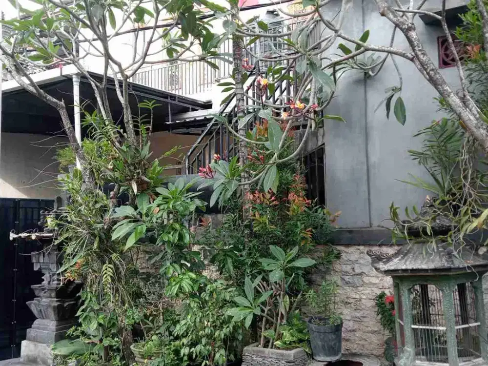 Dijual rumah lantai 2 scond lokasi dalung pengilian padonan dekat Canggu