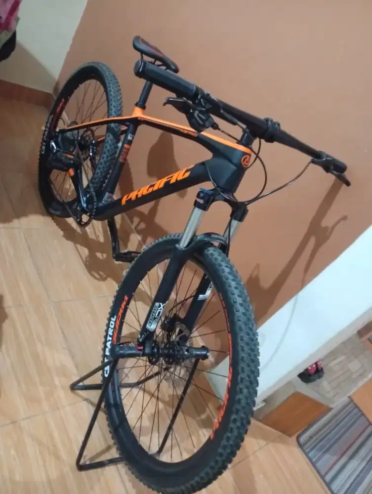 Sepeda Pacific astrio 5 carbon not polygon United