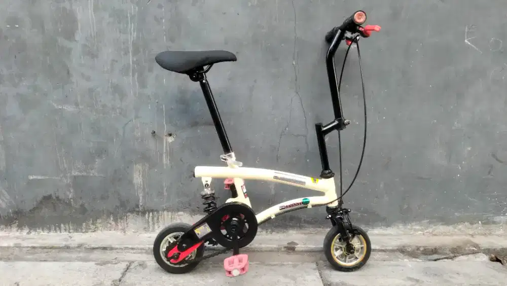 Sepeda lipat mini clown bike