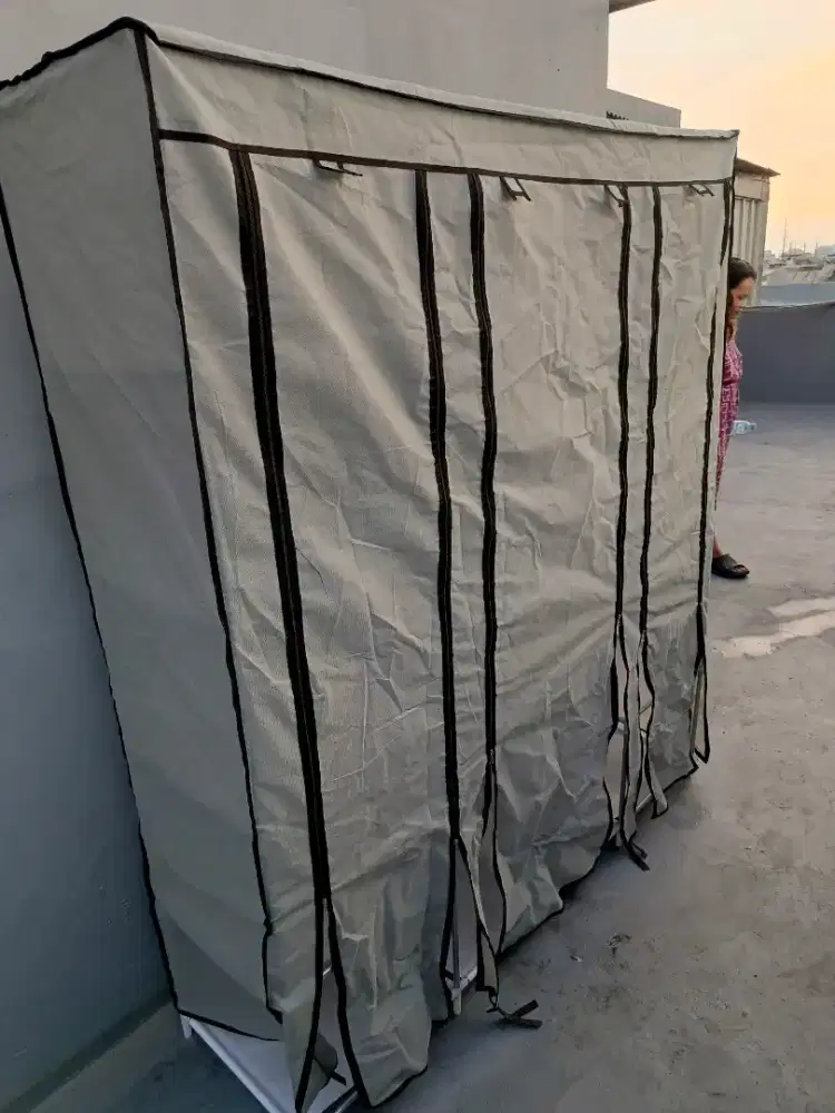DIJUAL CEPAT!!! LEMARI RAKITAN 5 Tingkat dilengkapi gantungan hanger
