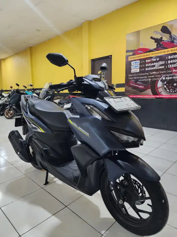 VARIO 160 CBS KM LOWW LANGSUNG AJAA LESGOIN