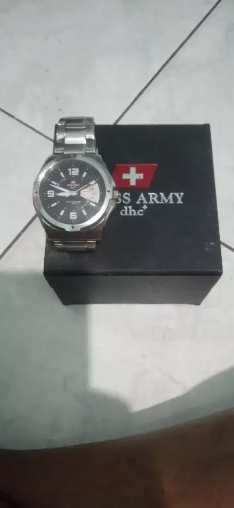 Jual cepat jam tangan Swiss army original