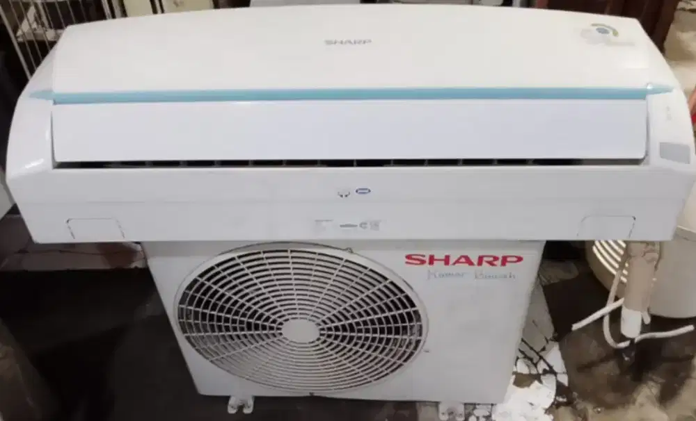 Jual ac sharp R 32.. 1/2 pk lowatt  360 watt kondisi 95% ori semua