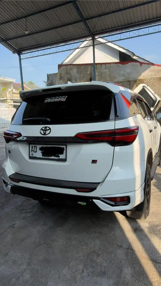 Jual fortuner 2.4 GR Tahun 2021 Km low