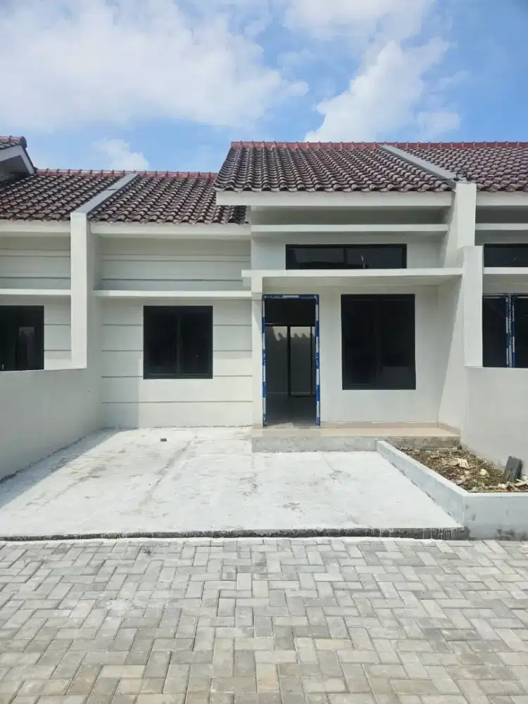 Rumah 1 Lantai dengan Tanah Luas dekat KRL Depok Free Biaya