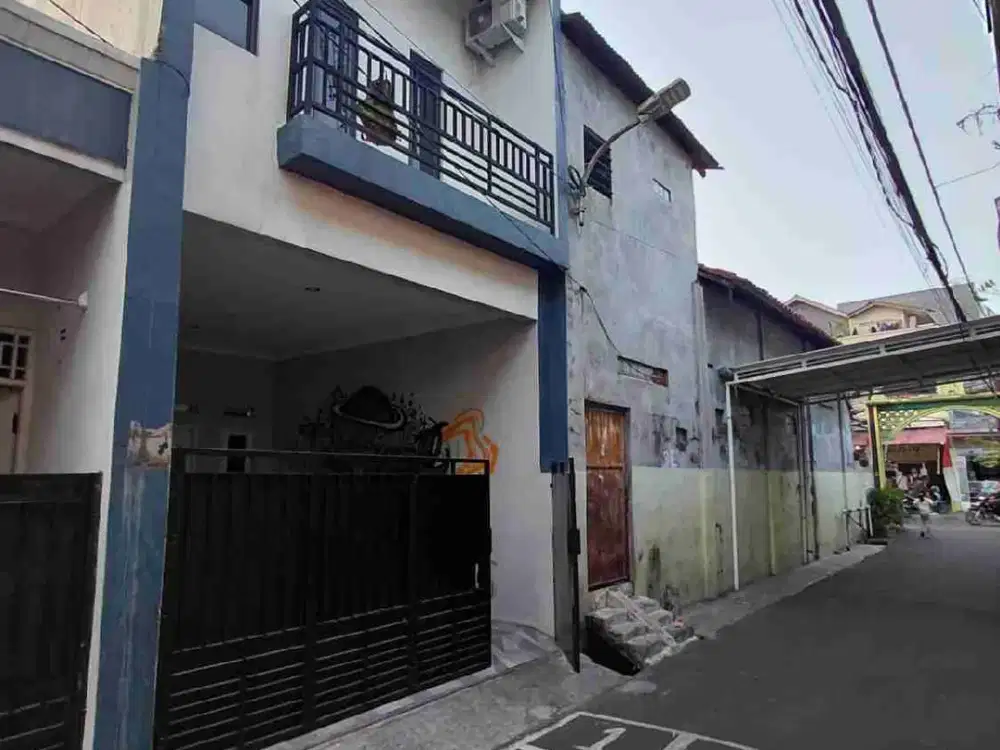 Di jual rumah di Serdang kemayoran jakarta pusat