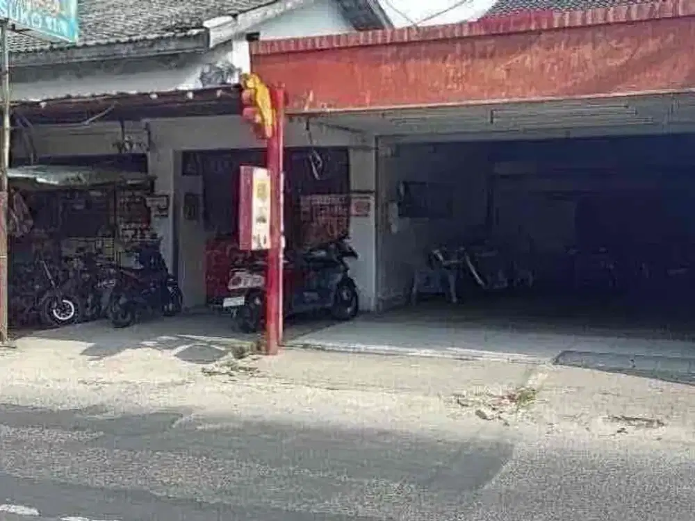 Dijual Rumah dengan Ruko Strategis Nol Jalan Raya Suko Sidoarjo