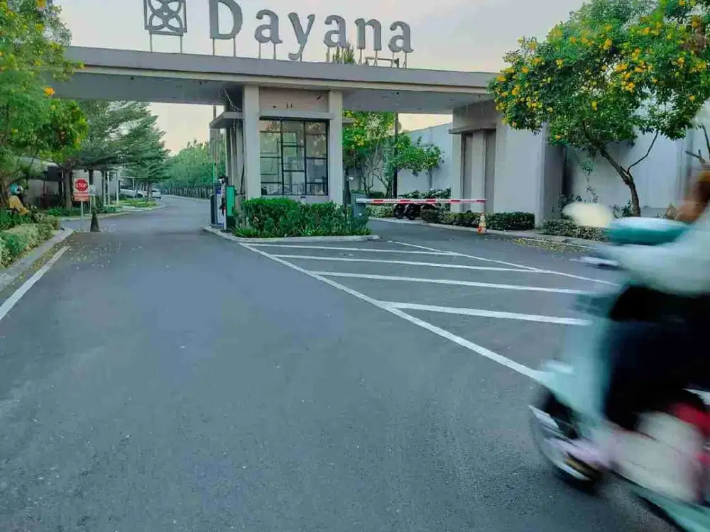 SUMMARECON DAYANA 2LANTAI HARGA 1.250M NEGO.