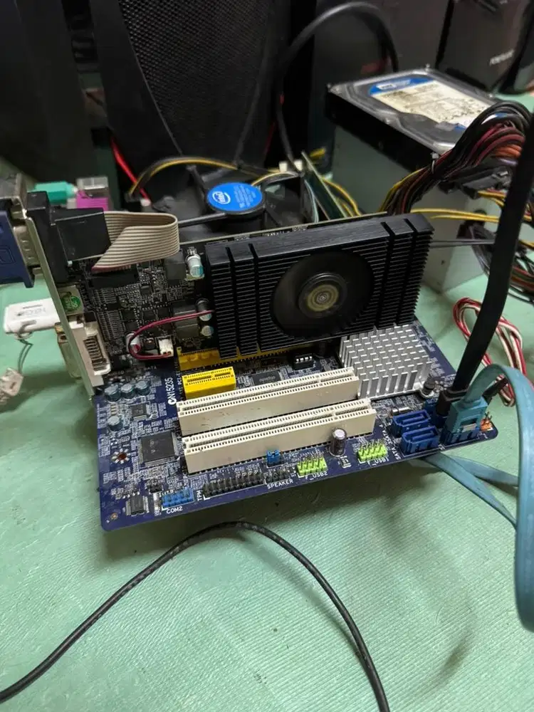 vga gt740 4gb ddr5 128bit kondisi normal.