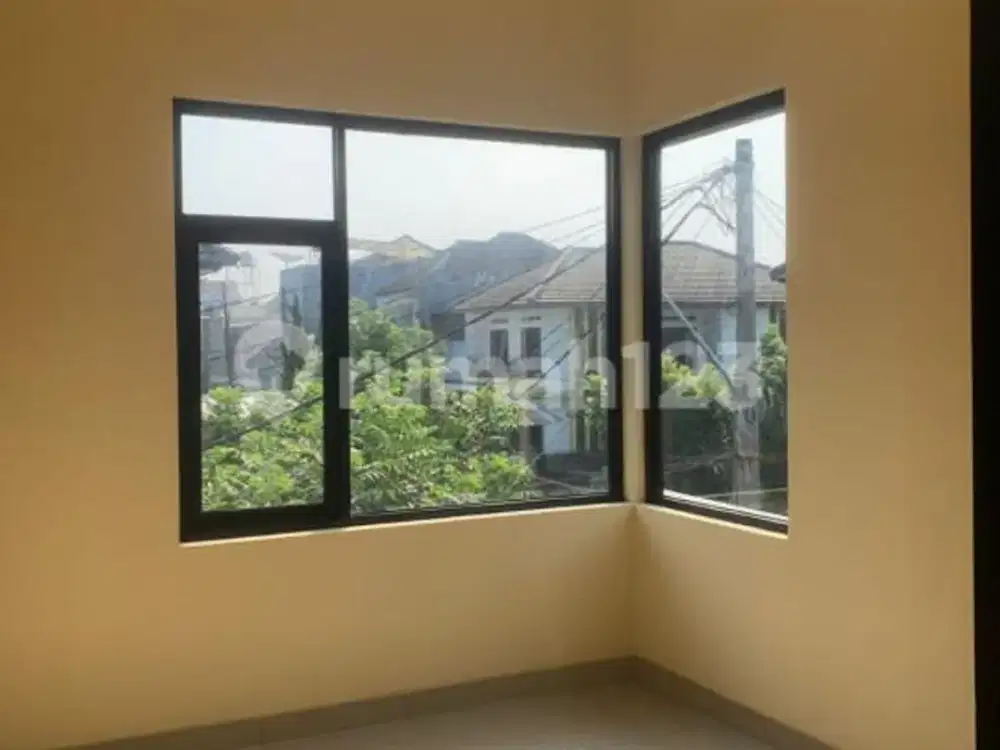 Rumah Bagus 2lantai Siap Huni Di Soekarno Hatta