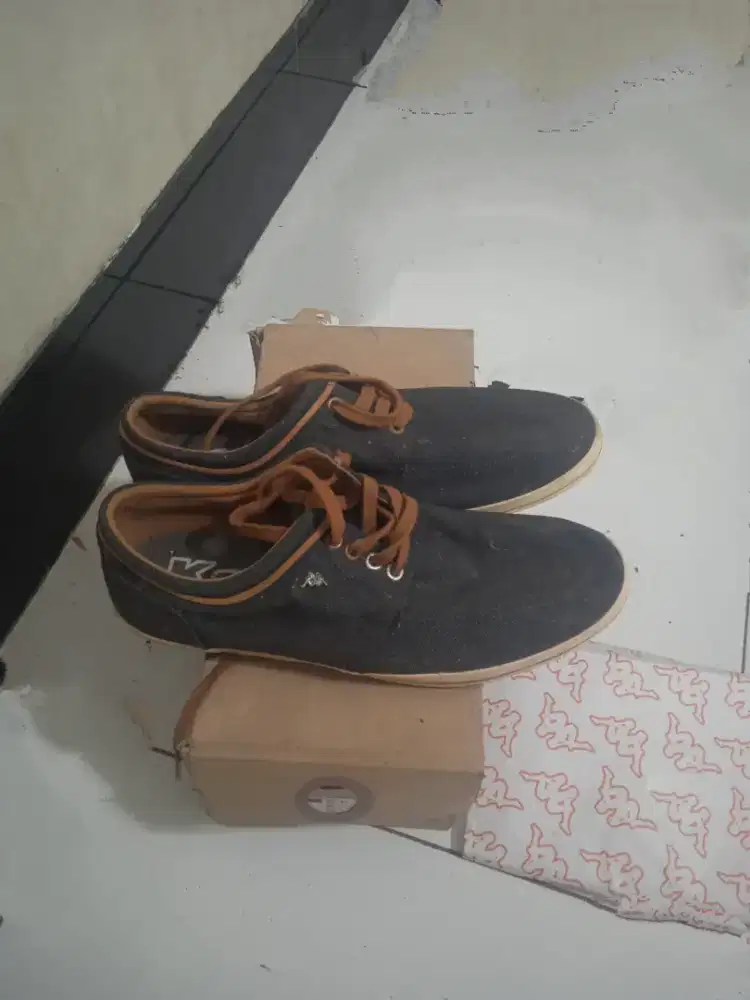 Sepatu Kappa Asli original ukuran 40-41
