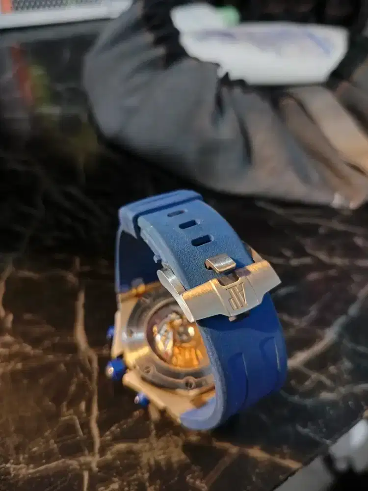 Jam Audemars Piguet