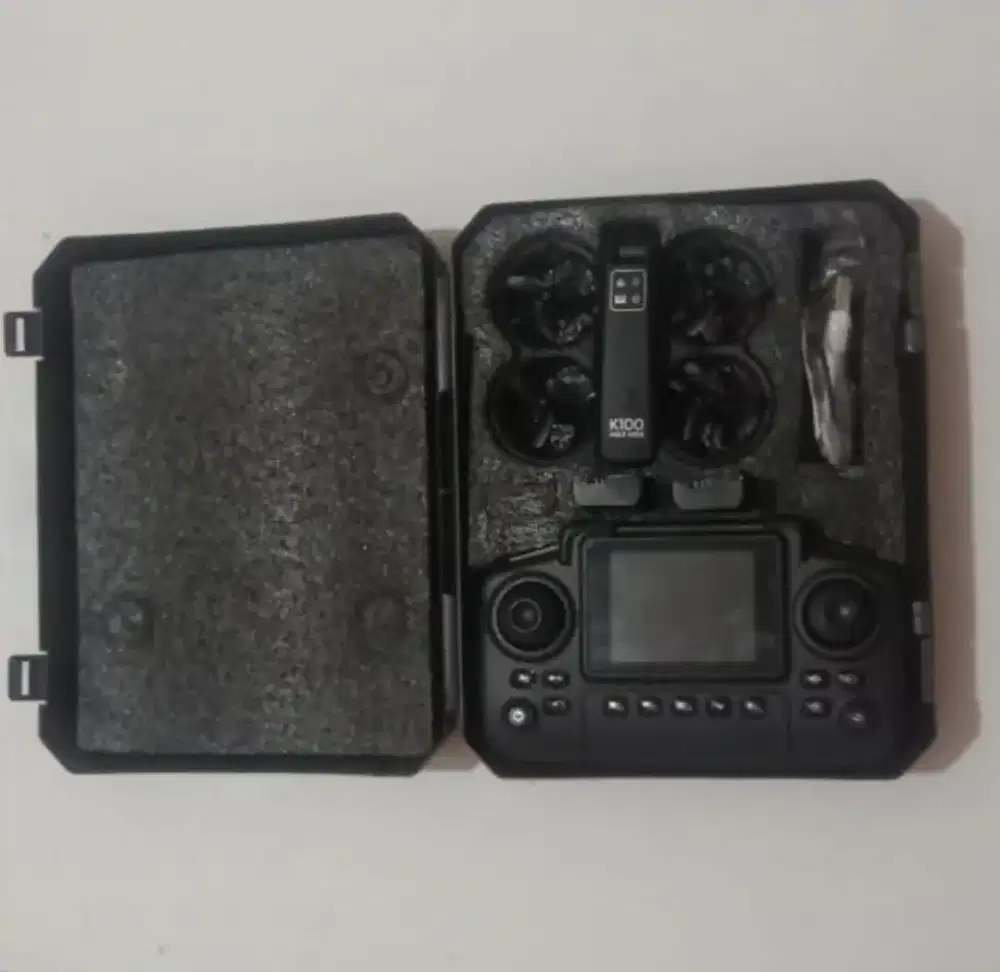 Drone k100 Max remote screen