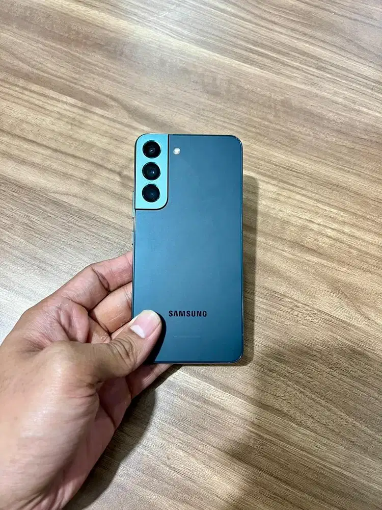 Samsung S22 5G 8/256gb SEIN Fullset