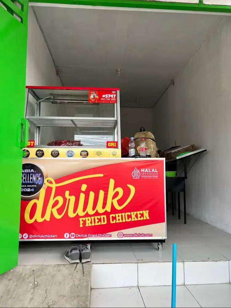 Di Butuhkan Segera Crew Friedchicken