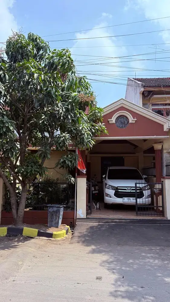 Rumah strategis siap huni